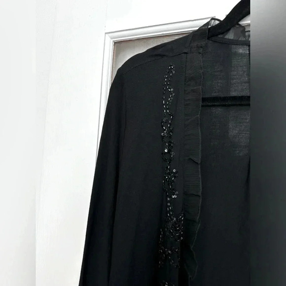 Saks Fifth Avenue Black Ruffle Sequin Lightweight Open Front Cardigan Size M - Picture 5 of 13